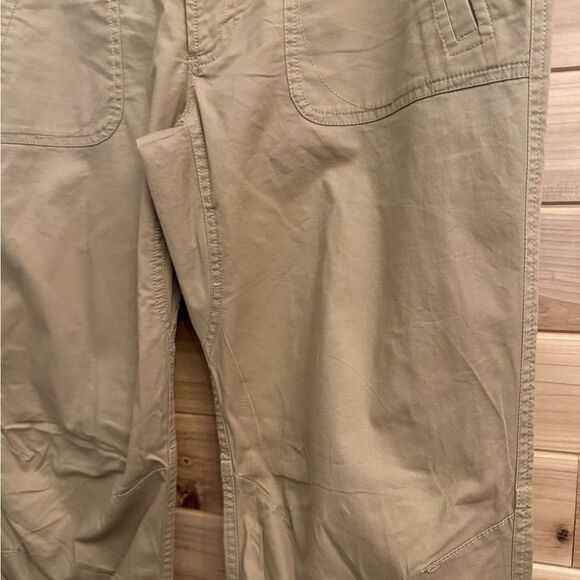 The North Face Size 10 Women’s Mid Rise Cotton Blend Bootcut Khaki Pants - Picture 5 of 12